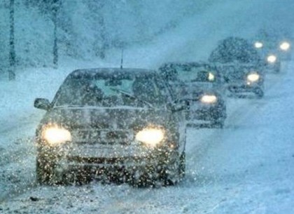 Трасса Одесса-Киев полностью перекрыта из-за снегопада