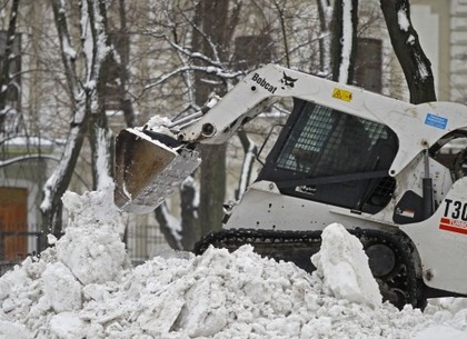 Что происходит на дорогах Украины из-за снегопада