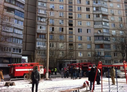 Пожар в двенадцатиэтажке на Салтовке (ФОТО, Обновлено)
