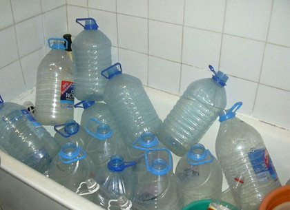 Харьковчанам рекомендуют запастись водой