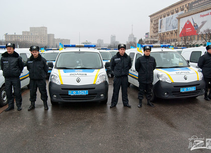 Теперь копы патрулируют не только Харьков, но и районы области (Подробности, ФОТО)