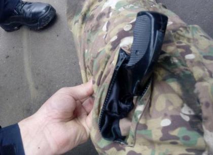 На Салтовке пьяный мужчина поставил подростков на колени и открыл стрельбу (ФОТО)