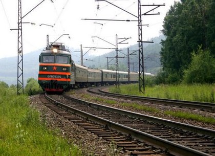 На майские назначен еще один поезд из Харькова в Карпаты