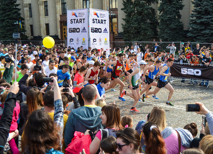 Как прошел III Международный марафон в Харькове (ФОТОРЕПОРТАЖ)