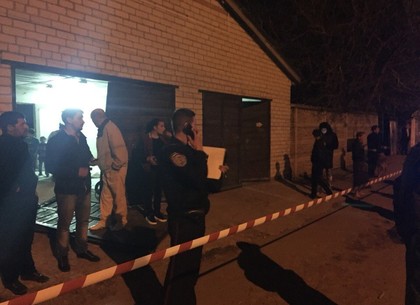 Два десятка людей в масках ворвались в цыганский дом на Холодной Горе (ФОТО)