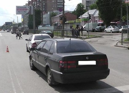 ДТП на Полтавском Шляхе: Volkswagen врезался в Geely (ФОТО)
