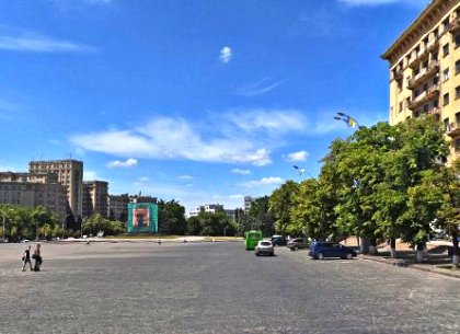 Движение по площади Свободы закрывают на три дня