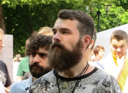 Парад бородачей в саду Шевченко