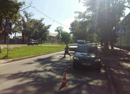 На Салтовке легковушка сбила девочку на пешеходном переходе