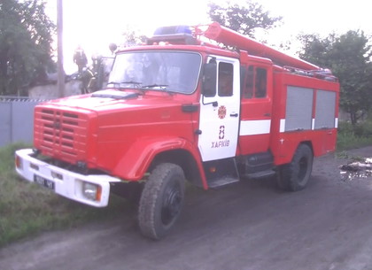 На Клочковской столкнулись пожарный автомобиль и иномарка