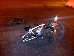 В Харькове иномарка сбила велосипедиста. Парень в больнице