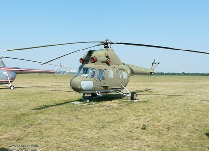 На соревнованиях под Харьковом упал вертолет, пострадали пилоты