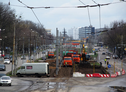 День Конституции дорожники отметят реконструкцией Московского проспекта