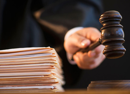 Еще одну харьковскую судью могут уволить за арест евромайдановцев