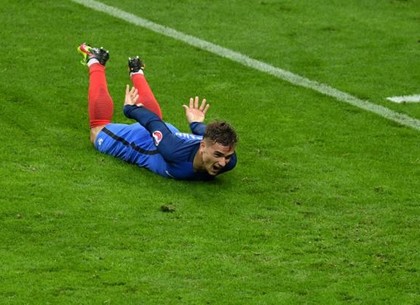 Евро-2016: Сборная Франции обыграла Исландию и стала четвертым полуфиналистом