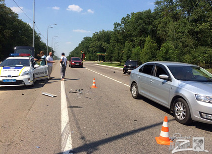 На Белгородском шоссе водитель «ВАЗа» потерял сознание за рулем и спровоцировал ДТП (ФОТО)