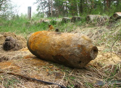 Больше тысячи снарядов, мин и авиабомб нашли на Харьковщине