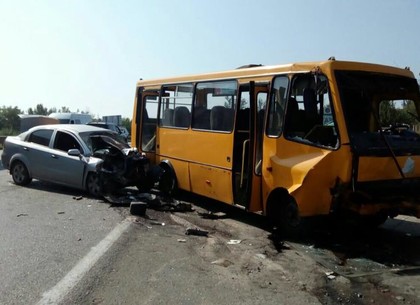 ДТП около «Лоска»: при столкновении автобуса и Chevrolet пострадали пять человек (ФОТО)