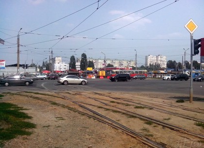 Движение по Академика Павлова возле рынка на Героев Труда закрылось на месяц