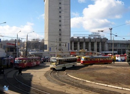 Сегодня днем на Алексеевке обесточивали электротранспорт
