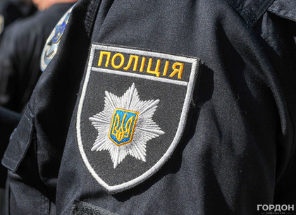В Харькове двое преступников вломились в чужой дом