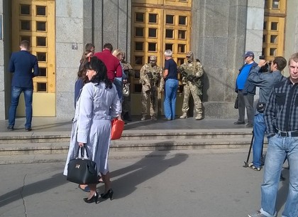 Адвокат Кернеса прокомментировал обыски в Харькове