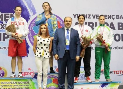 Харьковчанка завоевала «золото» на чемпионате Европы по боксу