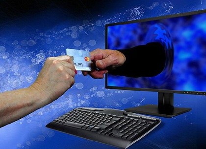 Украинские интернет-магазины заражены вирусом, передающим банковские данные мошенникам: СПИСОК