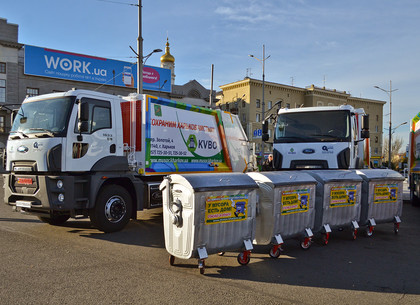 Новая техника для уборки и вывоза мусора заработала в Харькове