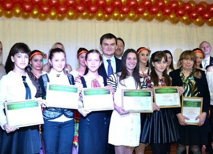 В Детской школе искусств №6 наградили лучших учеников и учителей