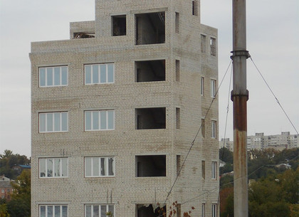 Харьковский 9-этажный «гараж» будет снесен