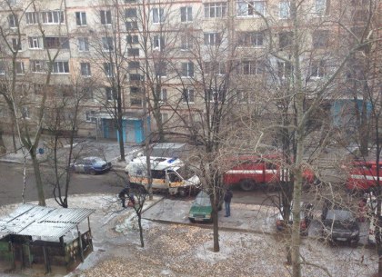 На Алексеевке горела комната вахтера в многоэтажке: пострадала женщина (ФОТО)