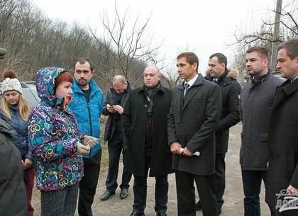 Владимир Скоробагач взял под личный контроль ситуацию с массовой вырубкой деревьев на Лысой горе (ФОТО)