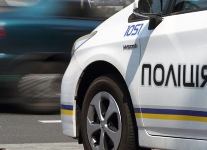 Автомобиль военной фельдъегерской службы ограбили в Харькове