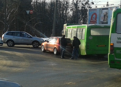 ДТП на Белгородском шоссе образовало пробку