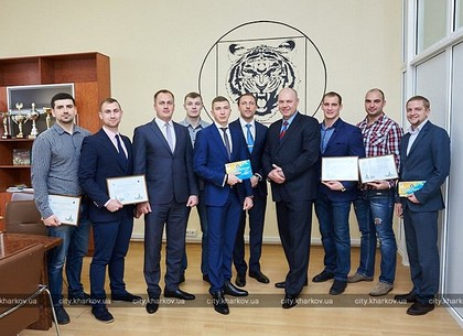Харьковские регбисты получили грамоты от городской власти (ФОТО)