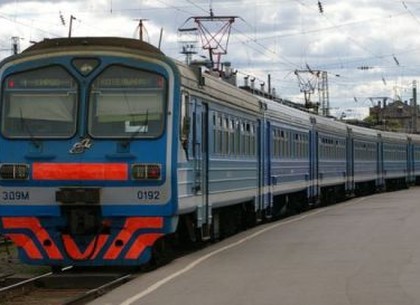 Поезд на Зачепиловку меняет расписание