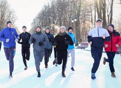 В парке Горького состоялась пробежка с чемпионами