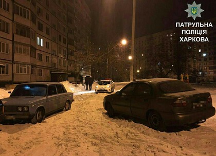 На Салтовке пьяный водитель устроил ДТП возле подъезда