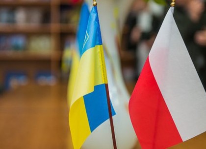 Стало известно количество выданных виз в Польском консульстве в Харькове