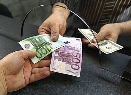 Банкам в 5 раз увеличили лимит покупки валюты