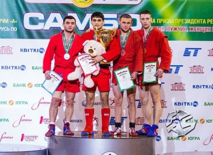 Харьковские самбисты привезли медали из Беларуси