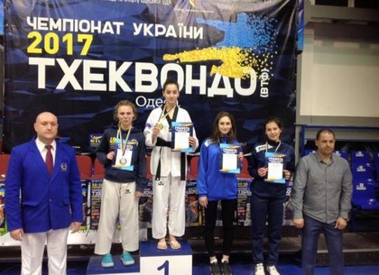 Тхэквондисты Харьковщины победили на молодежном чемпионате Украины