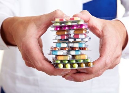 Правительство обещает бесплатные лекарства с 1 апреля