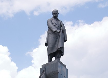 Сегодня презентуют книгу о памятниках Тарасу Шевченко на Харьковщине
