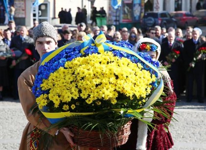 Харьков отмечает день рождения Т.Г. Шевченко (ФОТО)