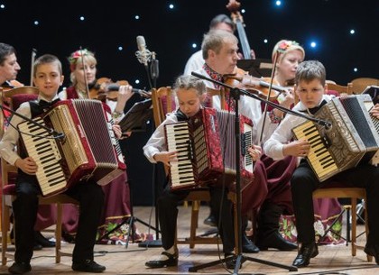 В Харькове юные музыканты выступили со знаменитым оркестром