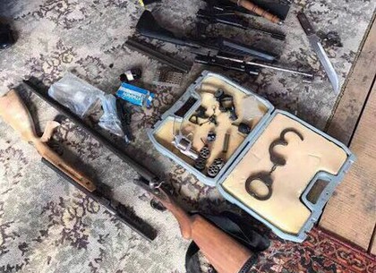 Житель Харьковской области незаконно хранил арсенал оружия (ФОТО)