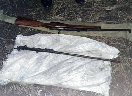 У жителя Харьковщины изъяли оружие и боеприпасы (ФОТО)