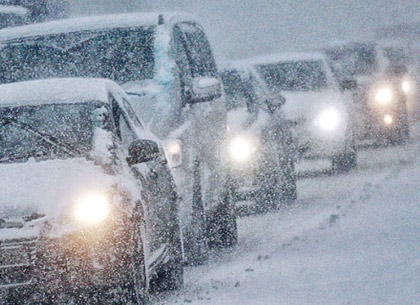 Жителей Харьковщины просят ограничить поездки после 15:00 из-за ухудшения погодных условий